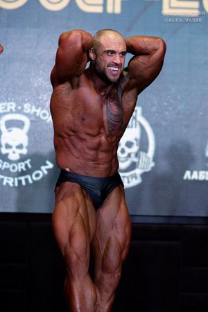 СLASSIC PHYSIQUE +178